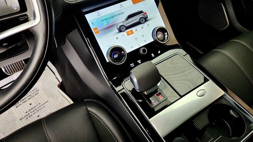2021 Land Rover Range Rover Velar - $24,995