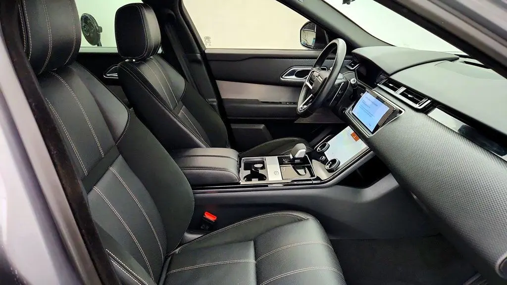 2021 Land Rover Range Rover Velar - $24,995