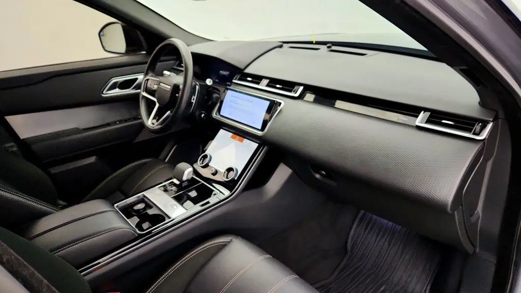 2021 Land Rover Range Rover Velar - $24,995