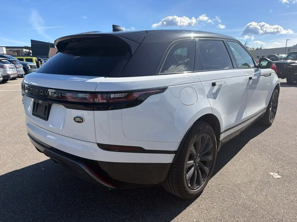 2021 Land Rover Range Rover Velar - $26,950