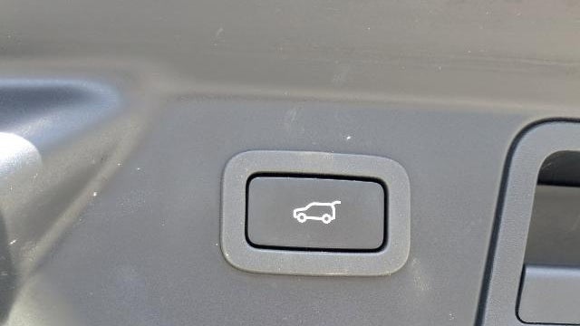 2021 Land Rover Range Rover Velar P250 R-Dynamic S