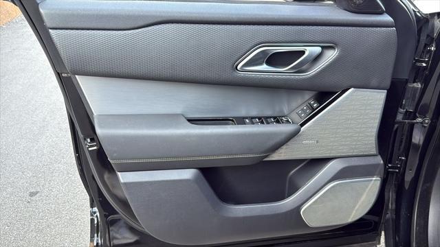 2022 Land Rover Range Rover Velar P250 R-Dynamic S