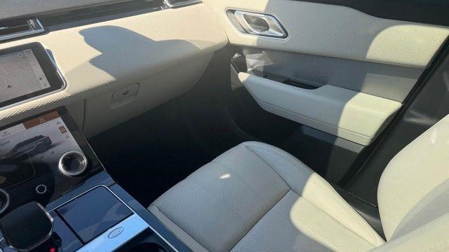 2022 Land Rover Range Rover Velar P250 R-Dynamic S