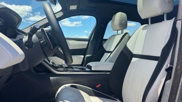 2023 Land Rover Range Rover Velar P250 R-Dynamic S