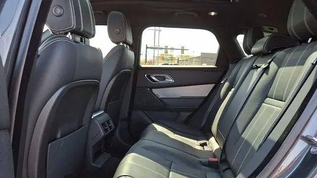 2021 Land Rover Range Rover Velar P250 R-Dynamic S