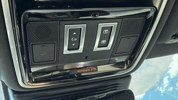 2022 Land Rover Range Rover Velar P250 R-Dynamic S