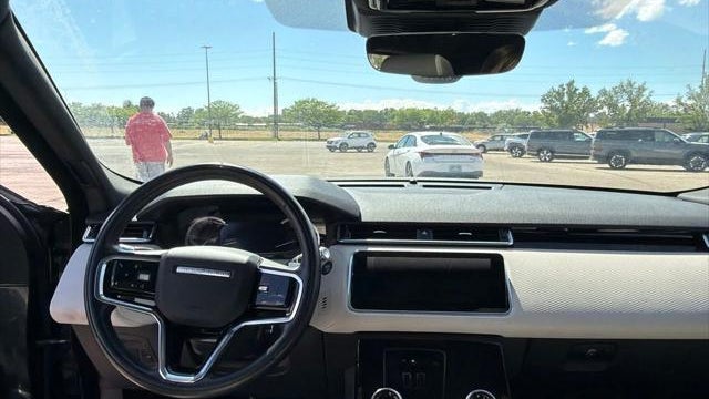 2022 Land Rover Range Rover Velar P250 R-Dynamic S