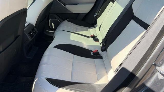 2022 Land Rover Range Rover Velar P250 R-Dynamic S