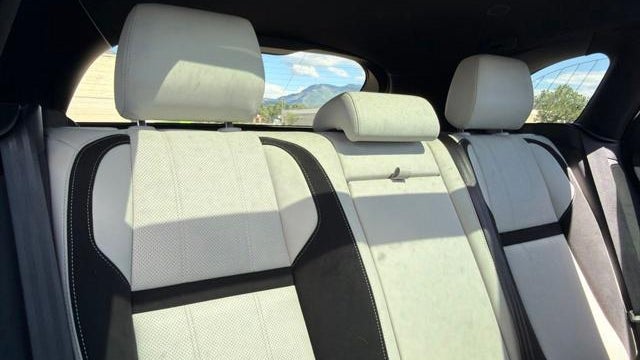 2022 Land Rover Range Rover Velar P250 R-Dynamic S