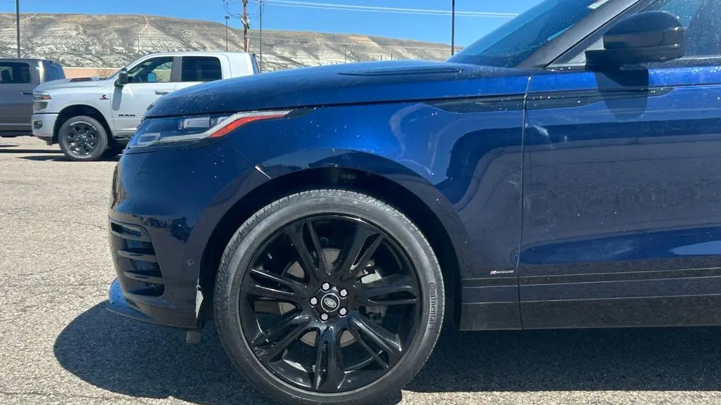 2021 Land Rover Range Rover Velar P250 R-Dynamic S