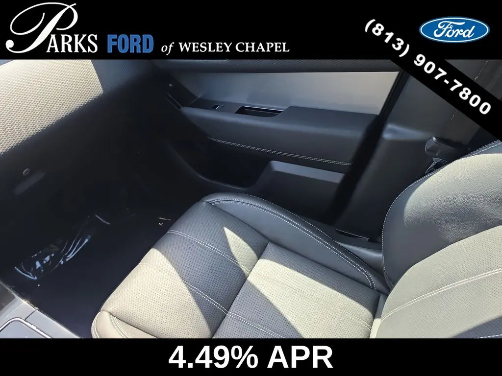 2023 Land Rover Range Rover Velar - $30,234