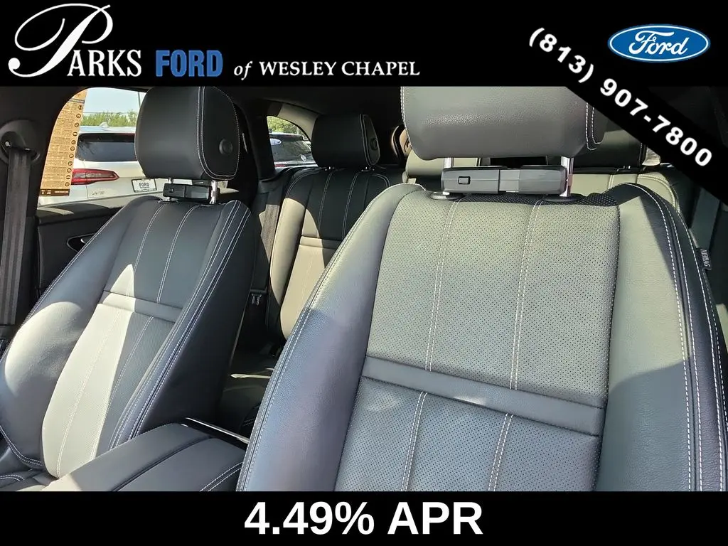 2023 Land Rover Range Rover Velar - $30,234