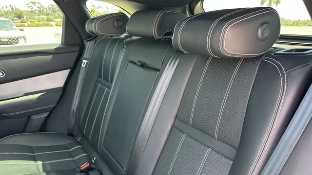2022 Land Rover Range Rover Velar P250 R-Dynamic S