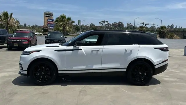 2022 Land Rover Range Rover Velar P250 R-Dynamic S