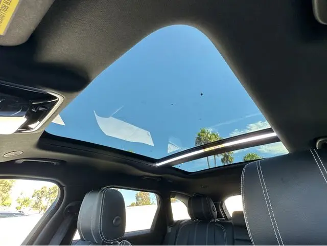 2022 Land Rover Range Rover Velar - $27,000