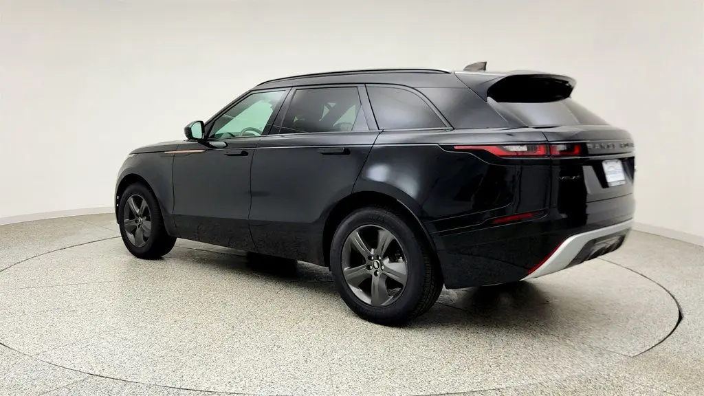 2022 Land Rover Range Rover Velar P250 R-Dynamic S
