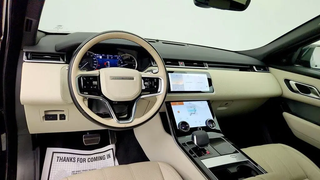 2022 Land Rover Range Rover Velar P250 R-Dynamic S