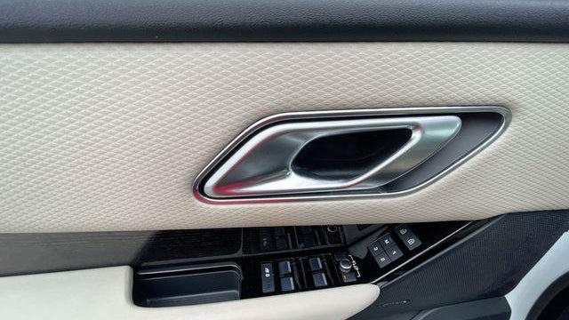 2022 Land Rover Range Rover Velar P250 R-Dynamic S