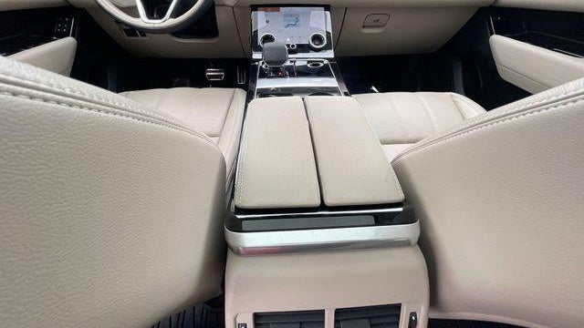 2022 Land Rover Range Rover Velar P250 R-Dynamic S