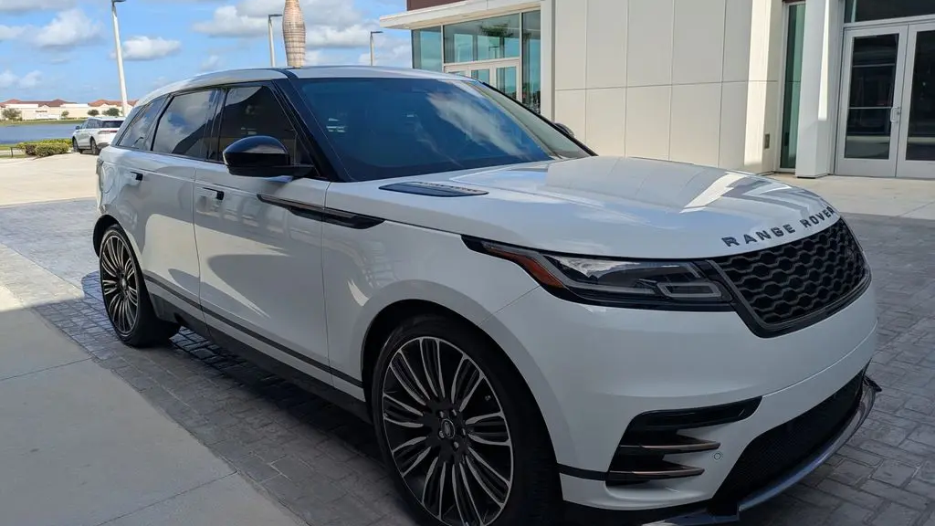2023 Land Rover Range Rover Velar P250 R-Dynamic S