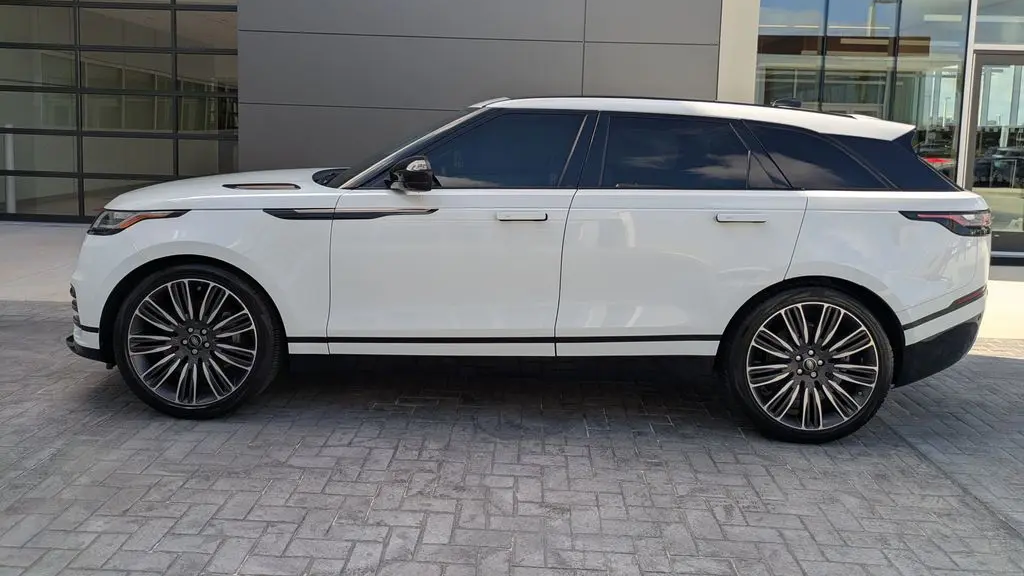 2023 Land Rover Range Rover Velar P250 R-Dynamic S