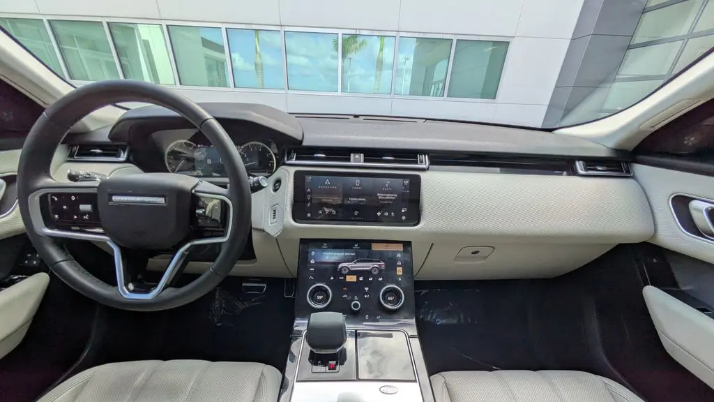 2023 Land Rover Range Rover Velar P250 R-Dynamic S