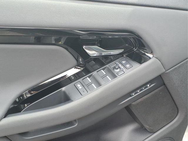2024 Land Rover Range Rover Evoque - $32,214