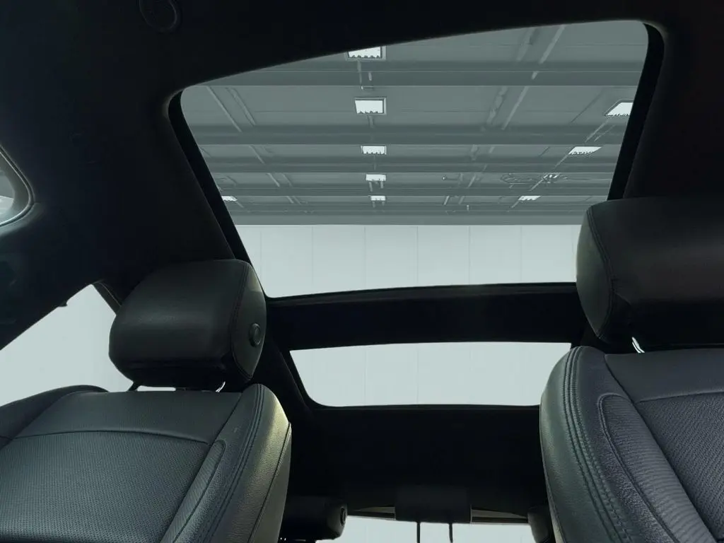 2024 Land Rover Range Rover Evoque - $28,675