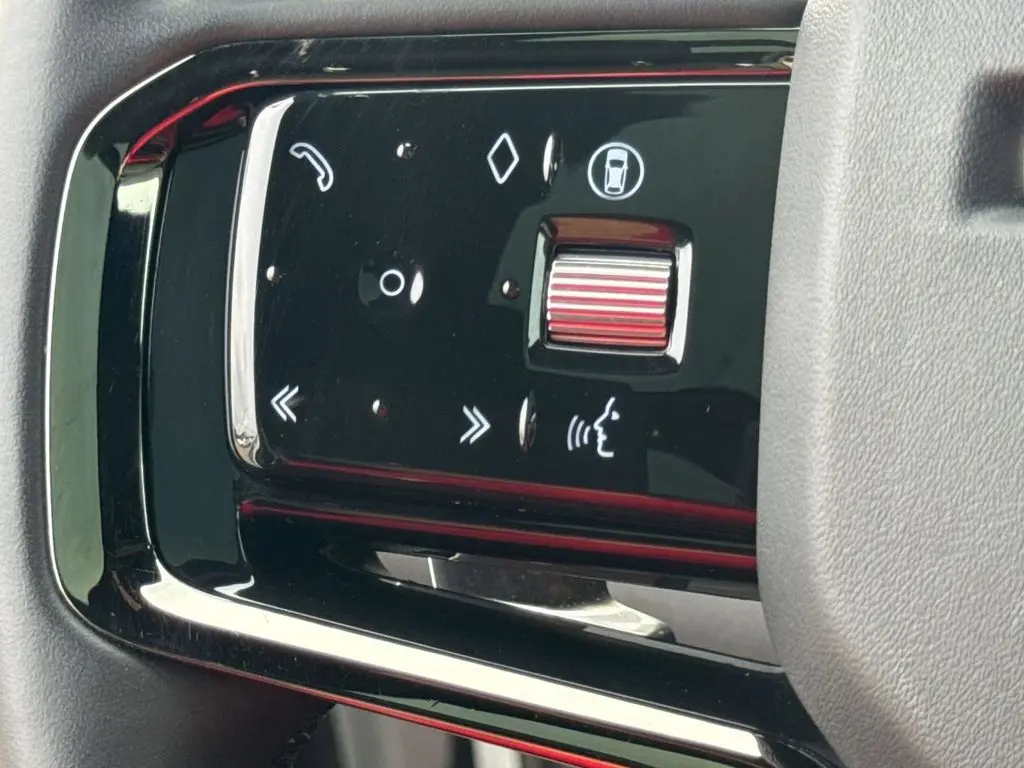 2024 Land Rover Range Rover Evoque - $28,675