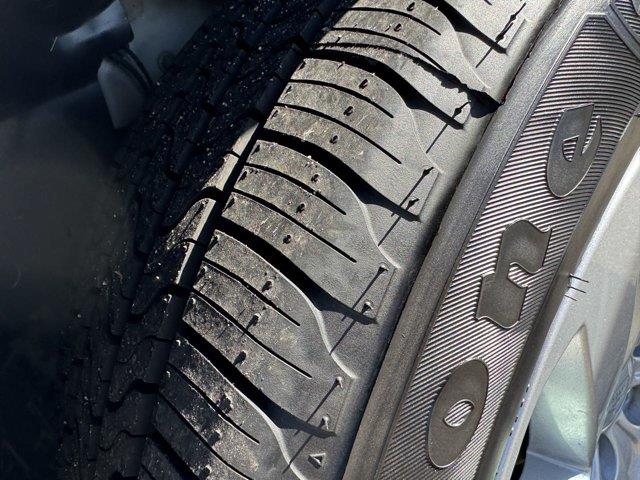 2024 Land Rover Range Rover Evoque - $30,995