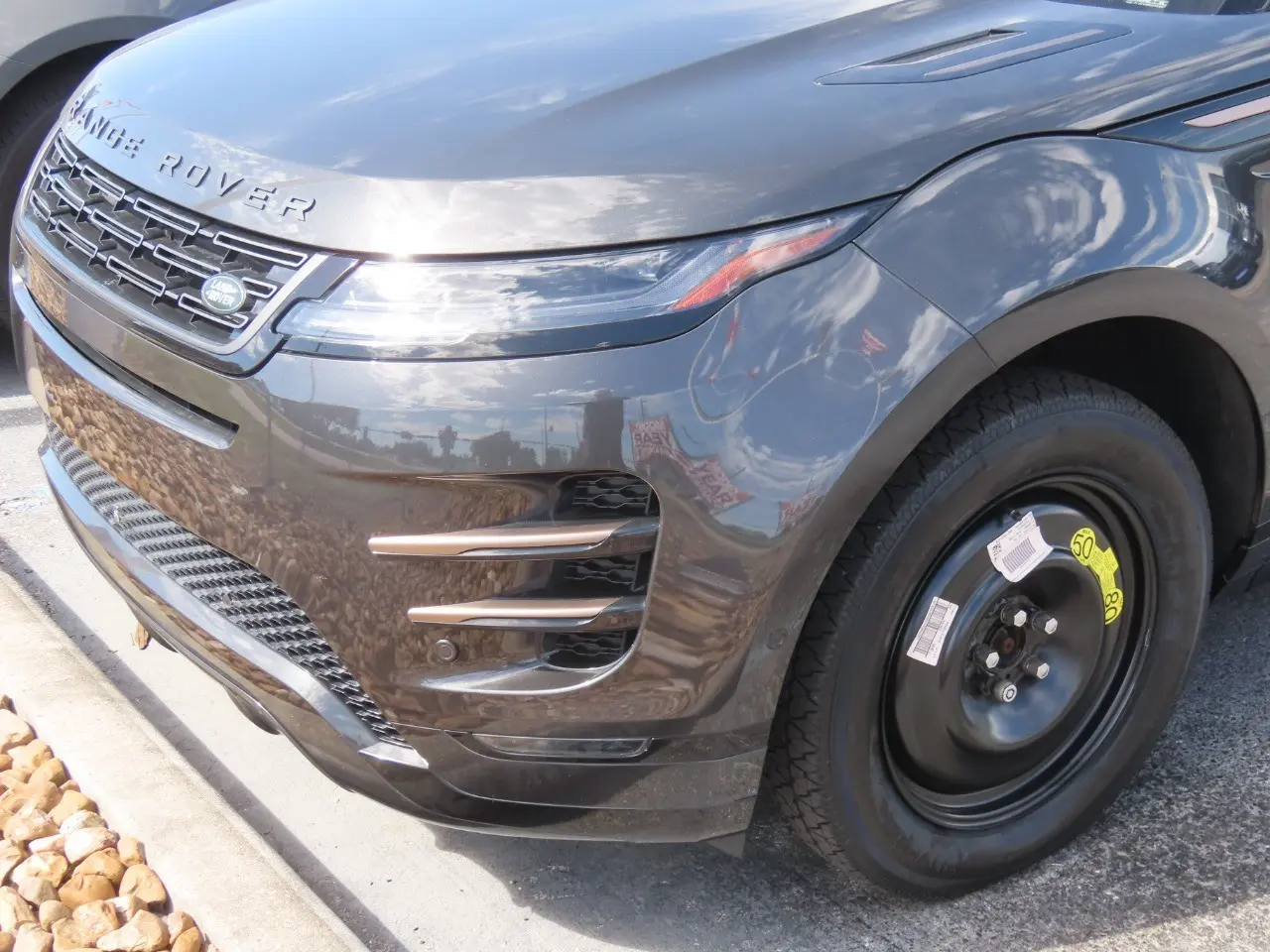 2024 Land Rover Range Rover Evoque - $30,999