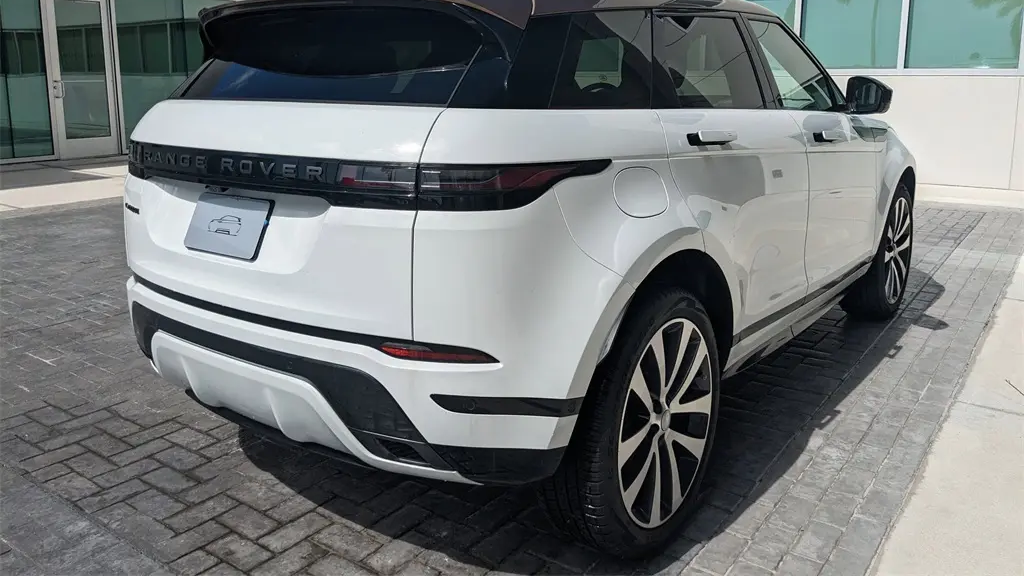 2026 Land Rover Range Rover Evoque P250 Dynamic SE