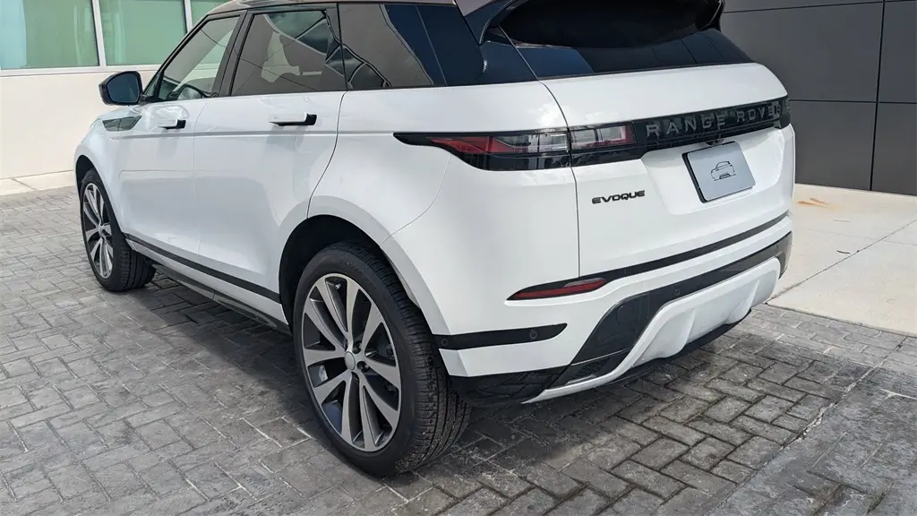 2026 Land Rover Range Rover Evoque P250 Dynamic SE