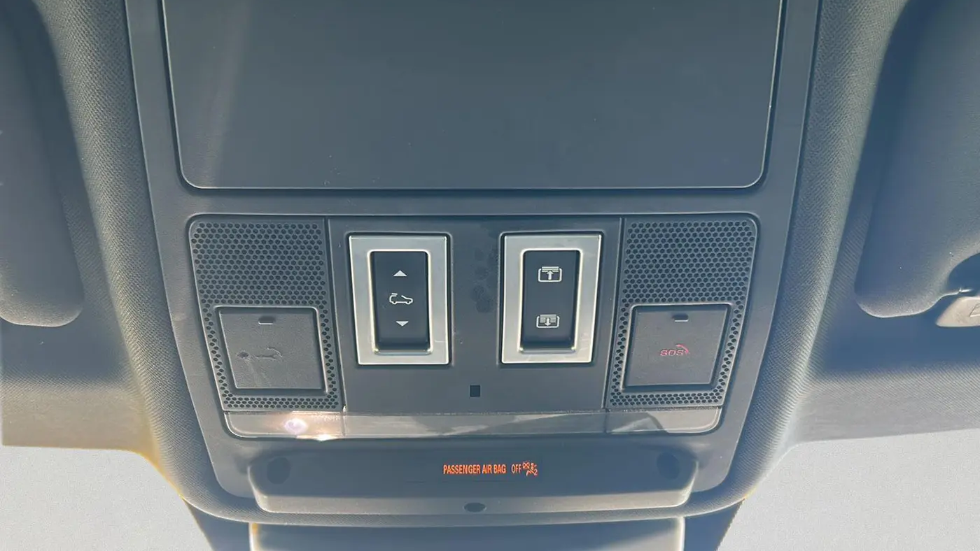 2020 Land Rover Range Rover Evoque R-Dynamic SE