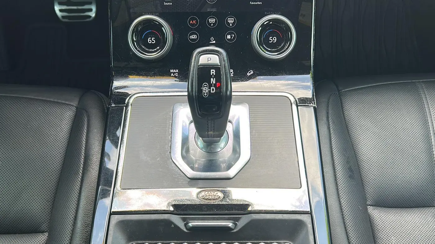 2020 Land Rover Range Rover Evoque R-Dynamic SE