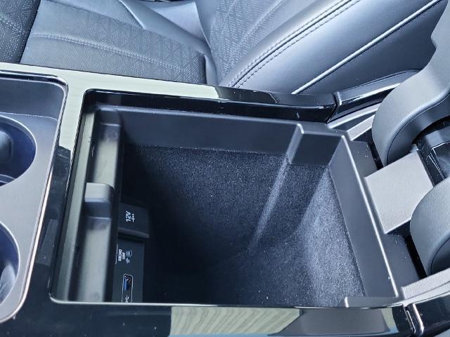 2020 Land Rover Range Rover Evoque - $19,000