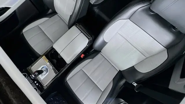 2020 Land Rover Range Rover Evoque R-Dynamic HSE