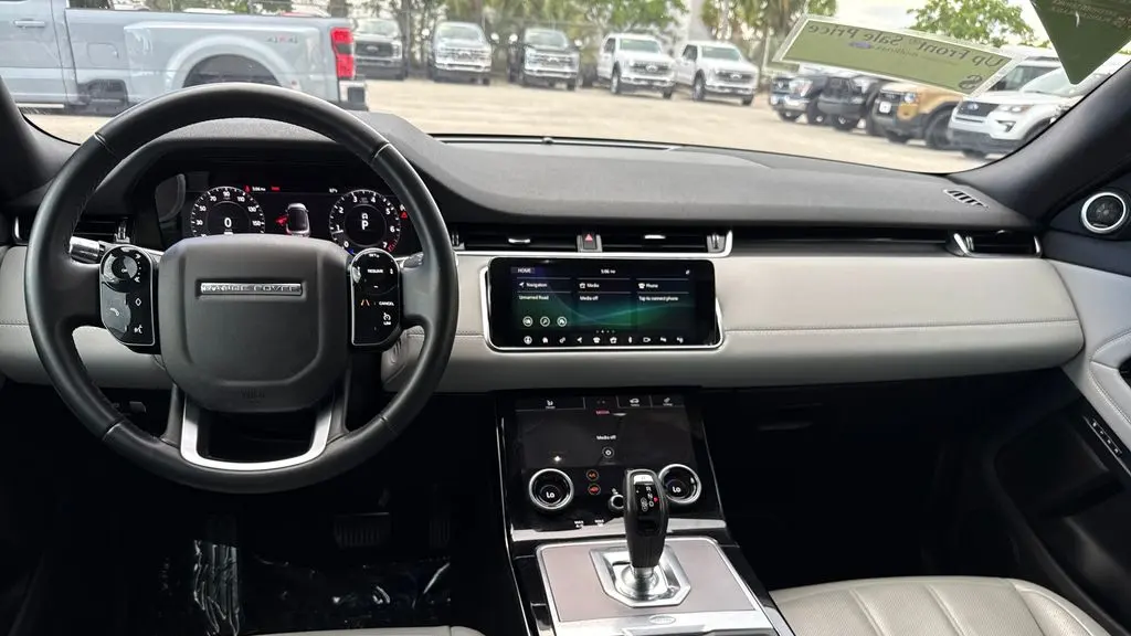 2020 Land Rover Range Rover Evoque SE