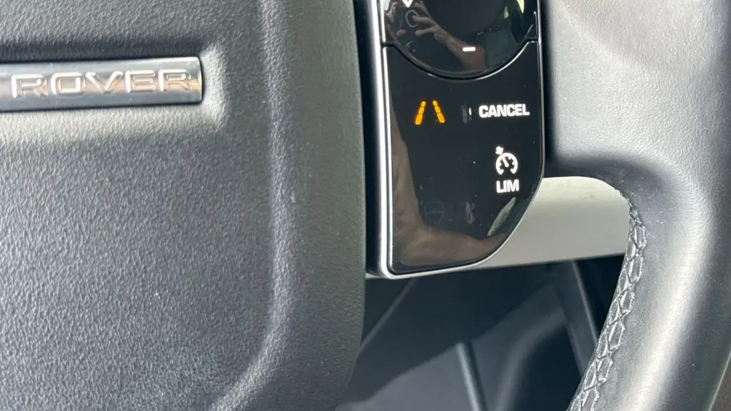 2020 Land Rover Range Rover Evoque SE