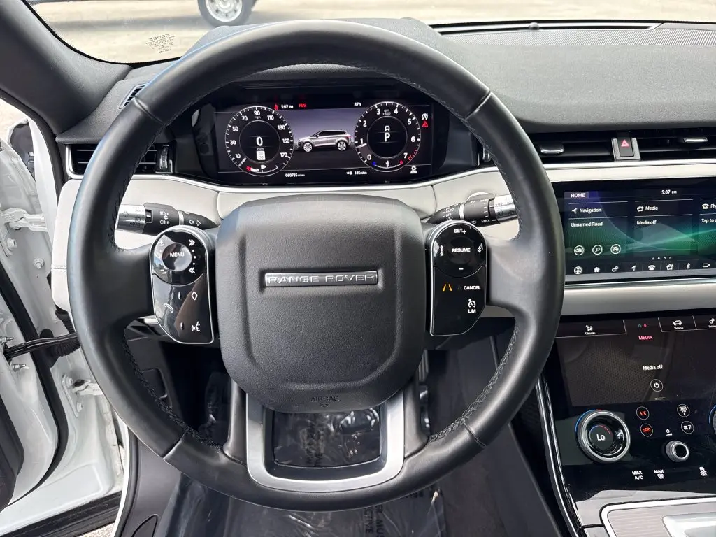 2020 Land Rover Range Rover Evoque - $18,901