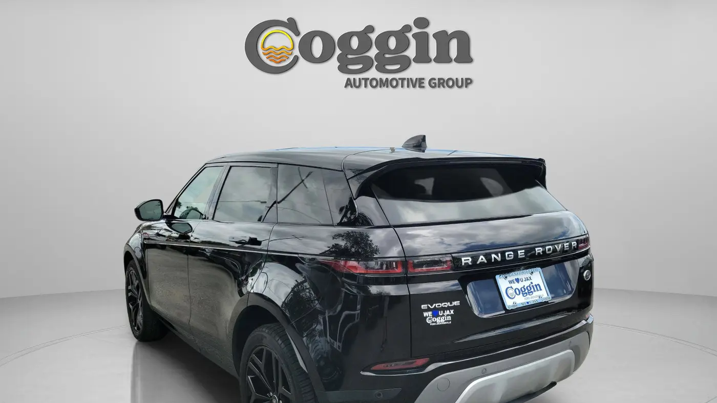 2022 Land Rover Range Rover Evoque P250 SE