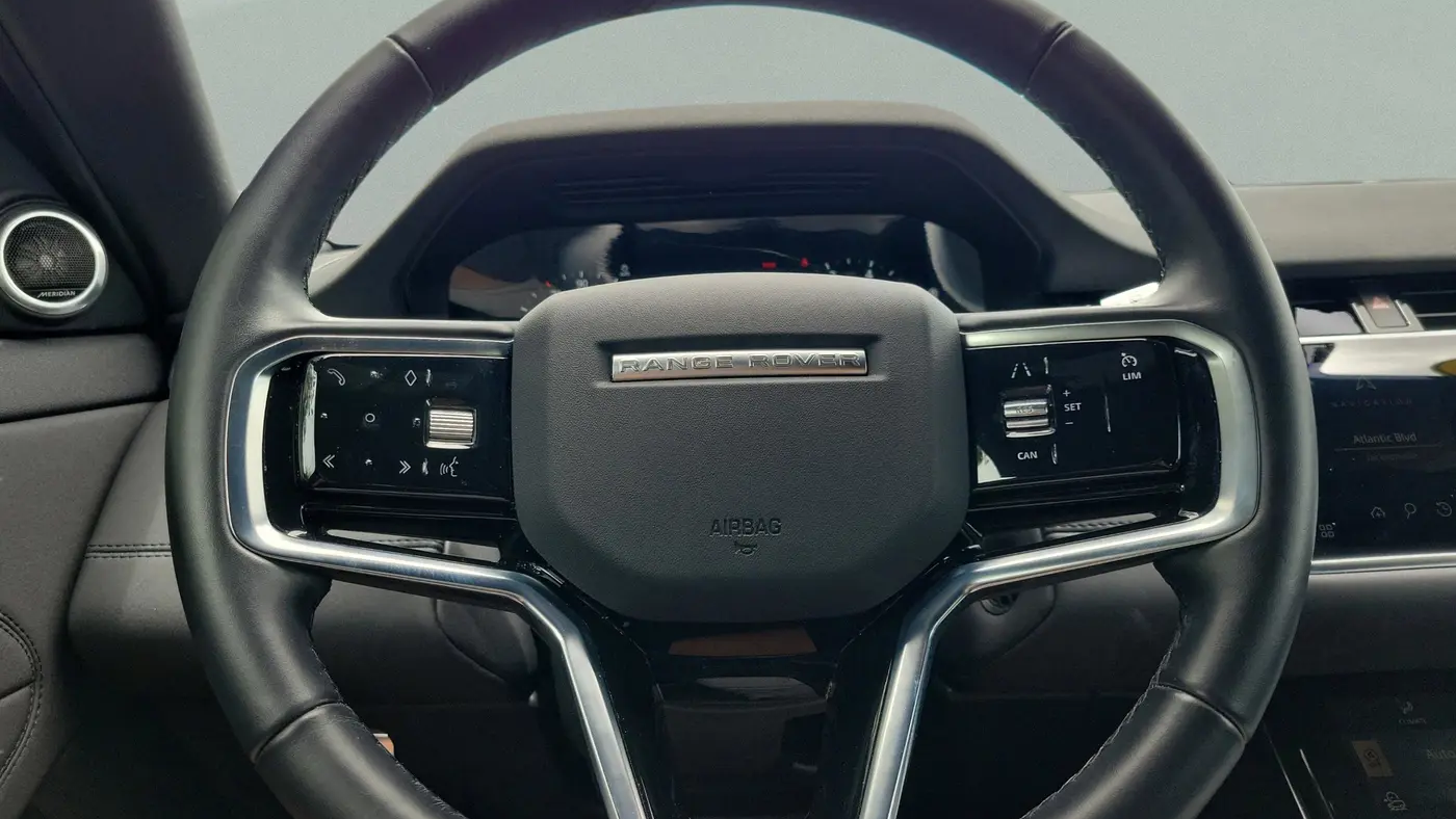 2022 Land Rover Range Rover Evoque P250 SE