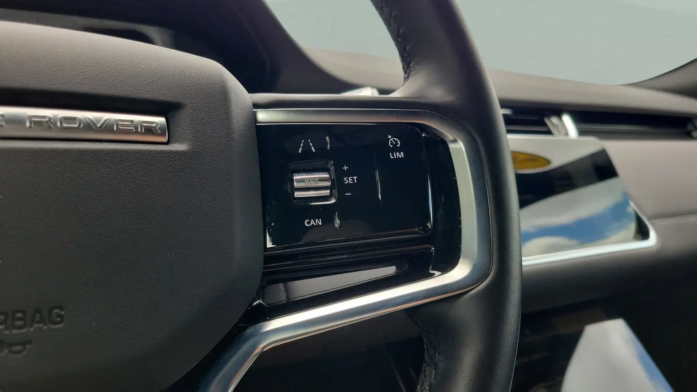 2022 Land Rover Range Rover Evoque P250 SE