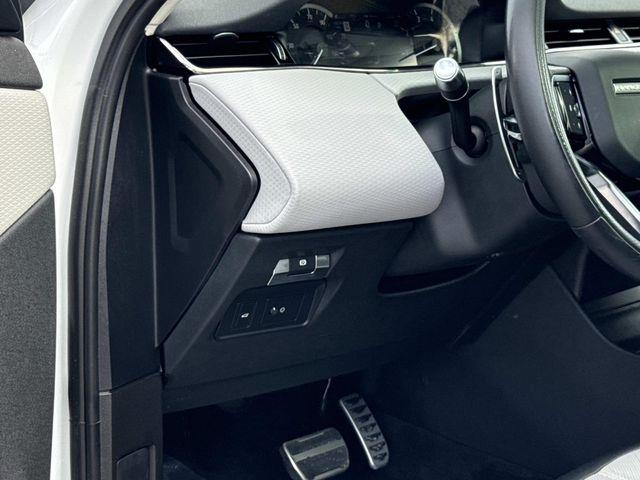 2022 Land Rover Range Rover Evoque - $25,700