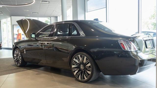 2025 Rolls-Royce Ghost Base