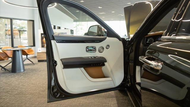 2025 Rolls-Royce Ghost Base