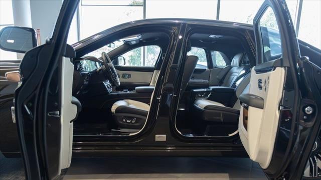 2025 Rolls-Royce Ghost Base