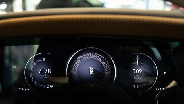 2025 Rolls-Royce Ghost Base