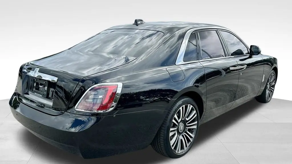 2023 Rolls-Royce Ghost Base