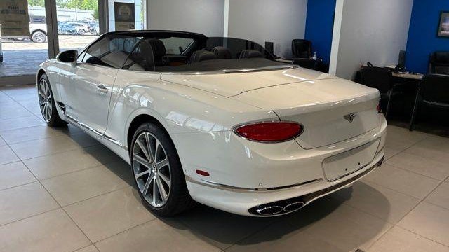 2020 Bentley Continental GTC V8